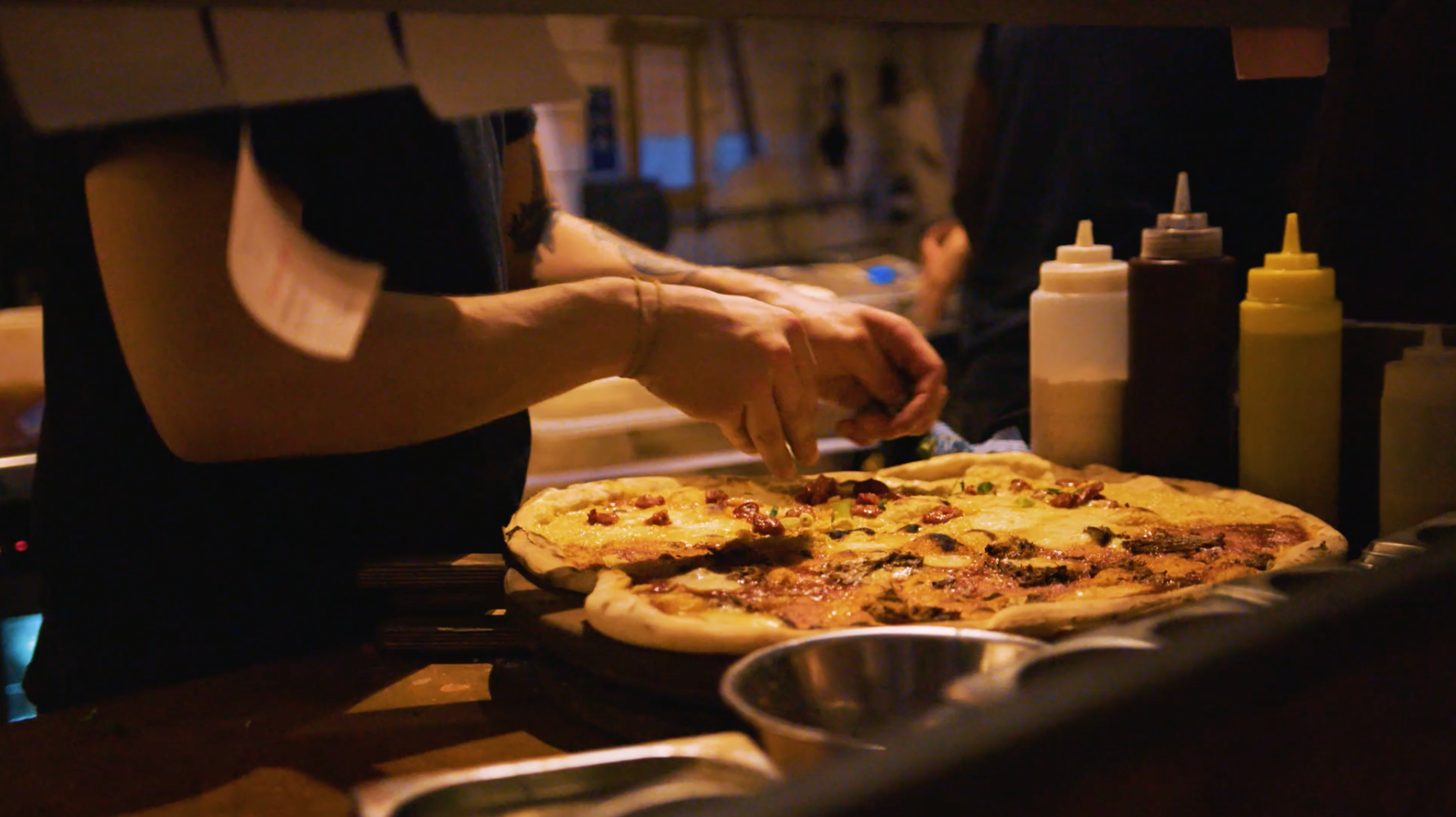You wanna pizza me?