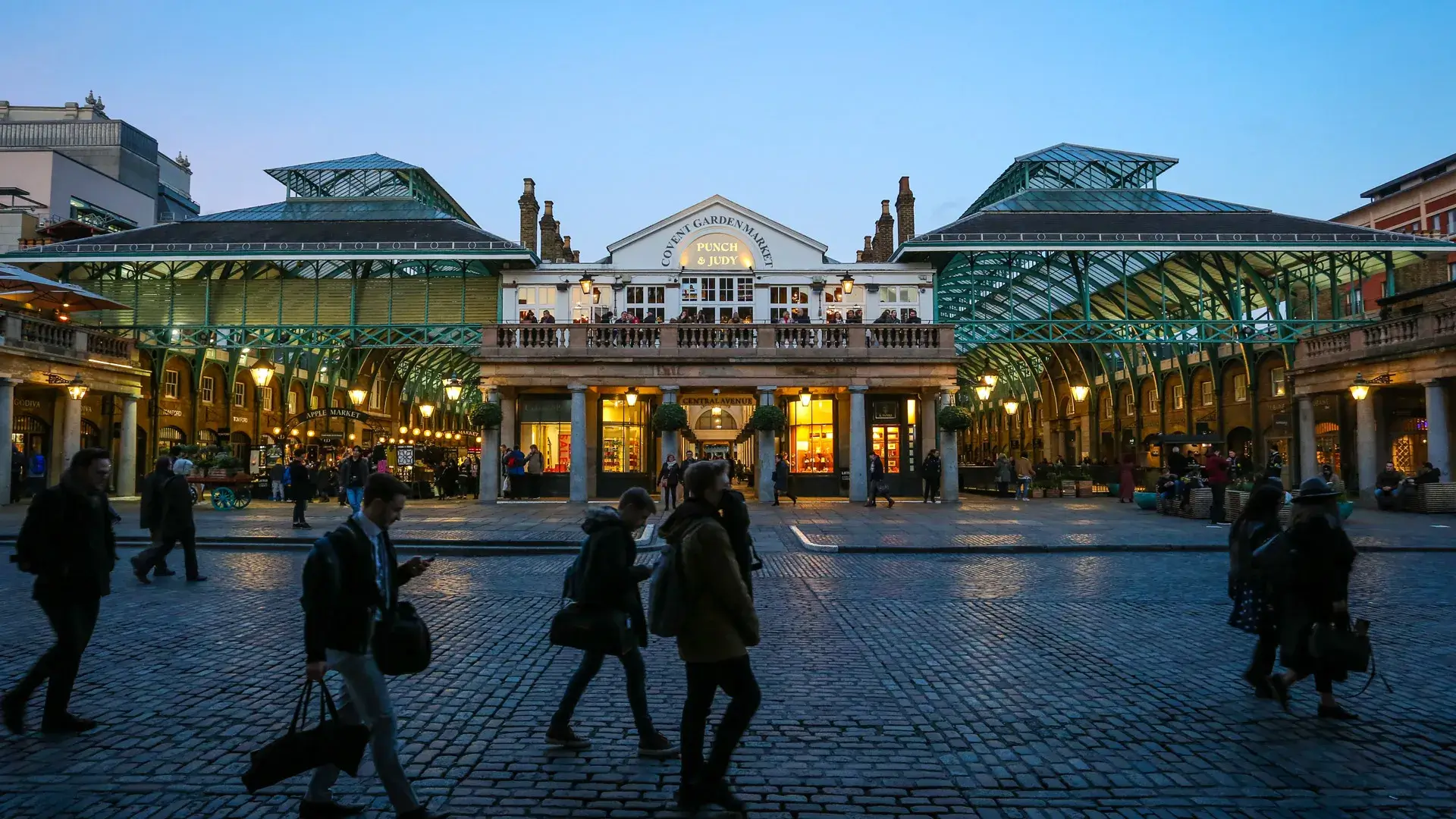 Property valuation in Covent Garden